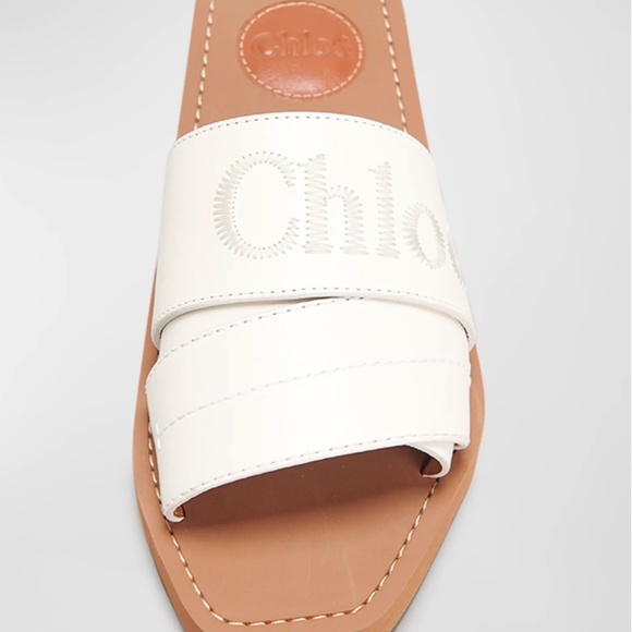 NIB $625 Chloe Woody Embroidered Logo Flat Sandals in White - size 36! - Picture 5 of 5